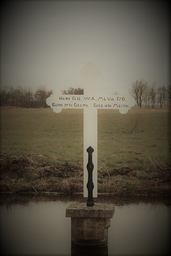 Memorial Cross to William&nbsp;McVie